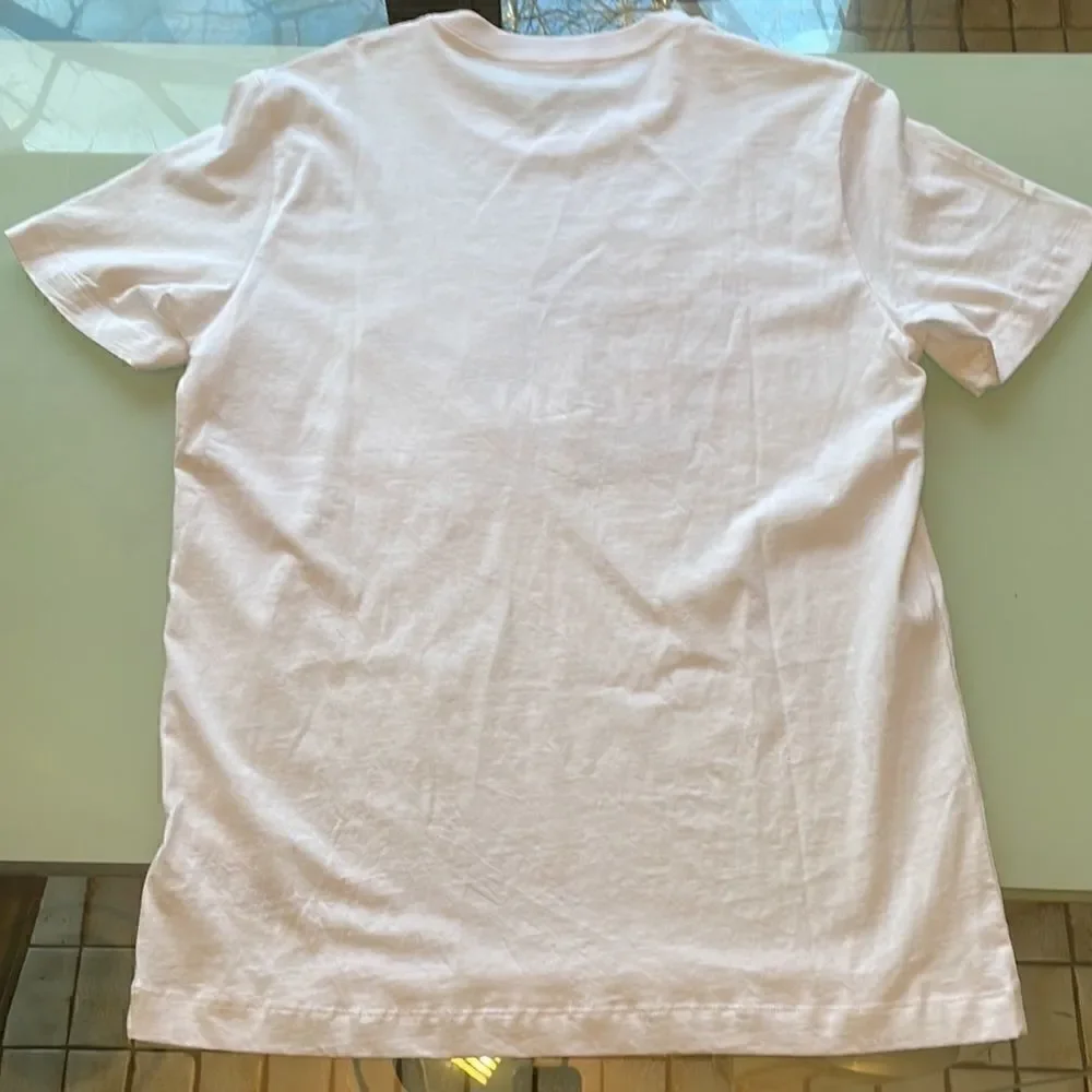 True Religion NWT white vines crew neck t-shirt large